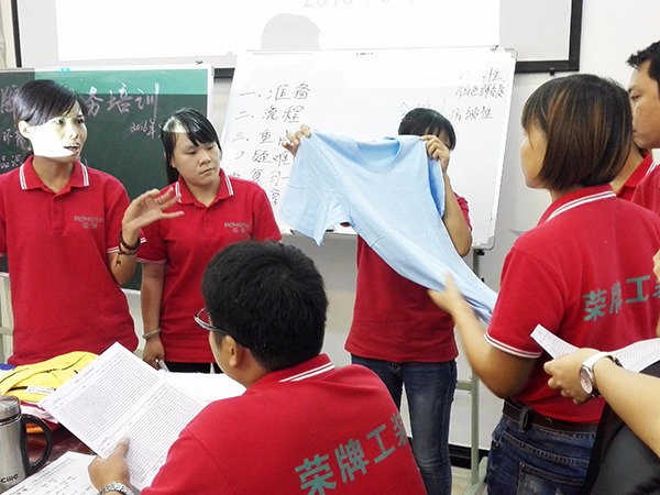 JNTY江南员工培训现场